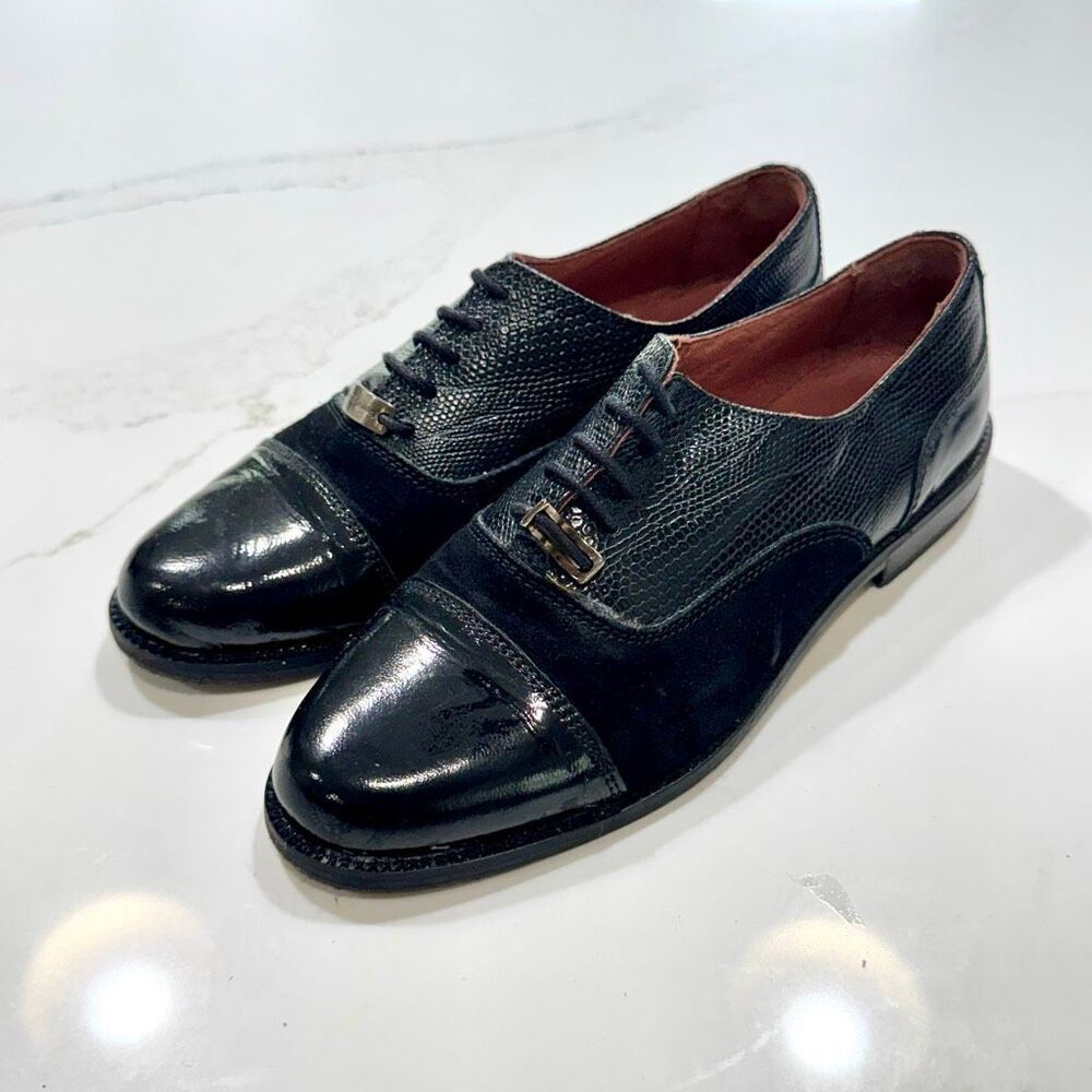 Russell & Bromley Abercrombie Black Patent Leather/embossed Croc and suede Cap